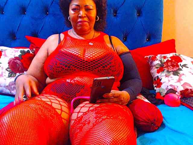 Ebonycandy10 webcam