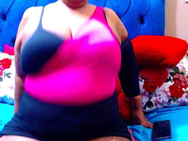 Ebonycandy10 webcam