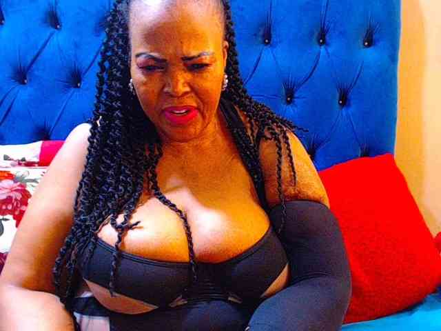 Ebonycandy10 webcam