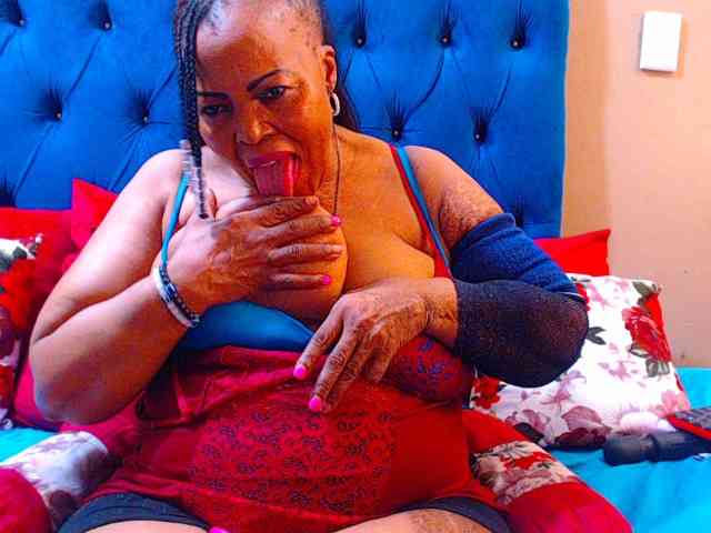 Ebonycandy10