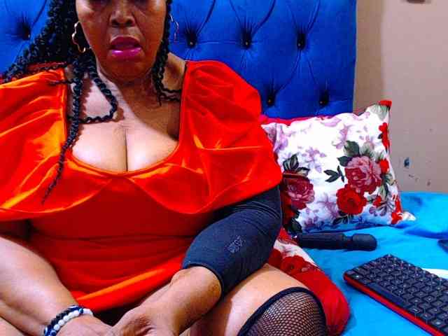 Ebonycandy10