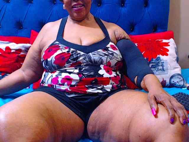 Ebonycandy10 webcam
