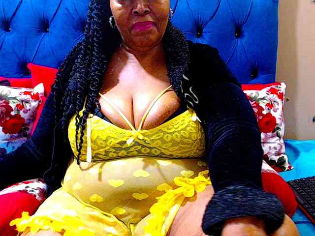 Ebonycandy10 webcam