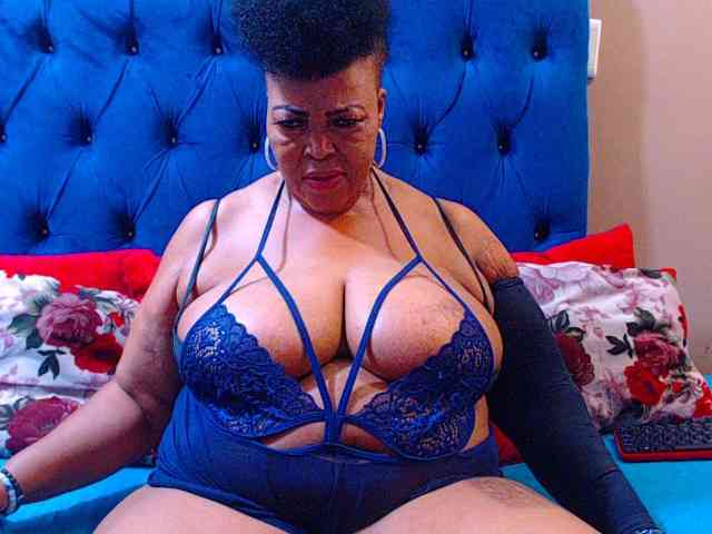 Ebonycandy10 webcam