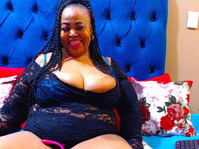 Ebonycandy10 webcam