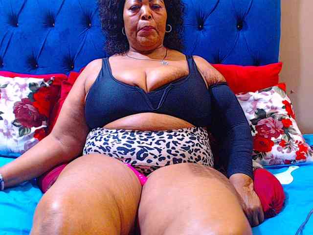 Ebonycandy10 webcam