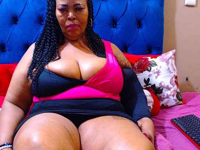Ebonycandy10 webcam