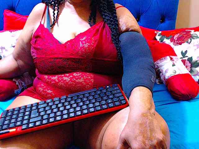 Ebonycandy10 webcam