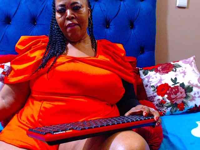 Ebonycandy10 webcam