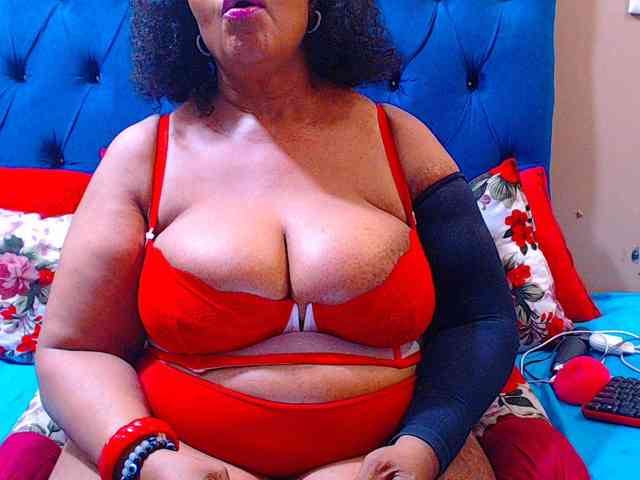 Ebonycandy10 webcam
