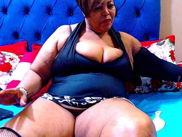 Ebonycandy10 webcam