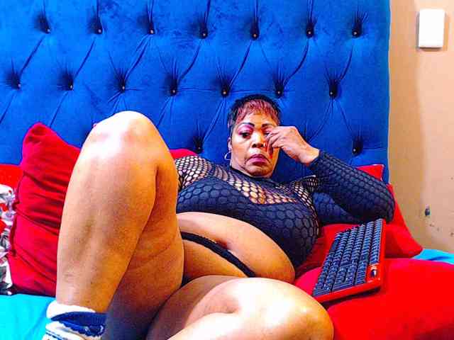 Ebonycandy10 Ebonycandy10