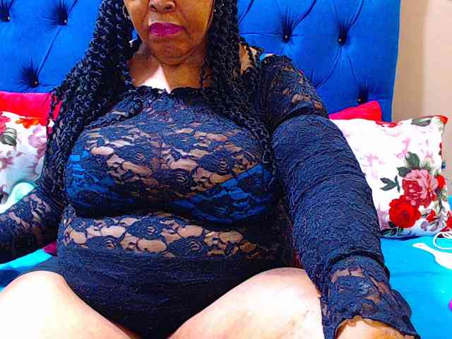 Ebonycandy10 webcam