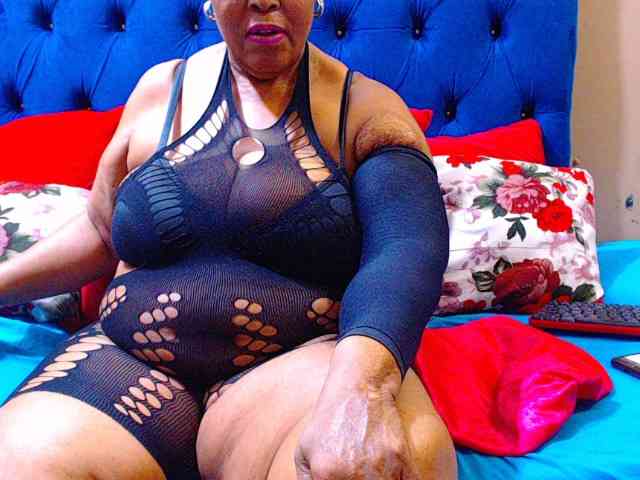 Ebonycandy10 webcam