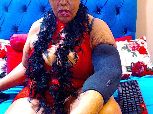 Ebonycandy10