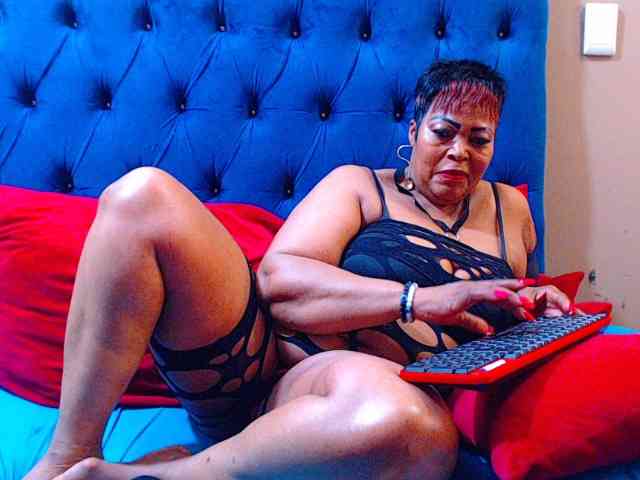 Ebonycandy10 Ebonycandy10