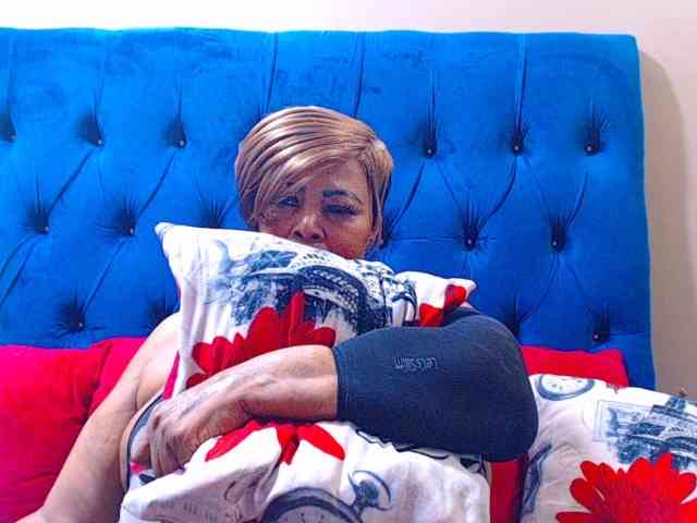 Ebonycandy10