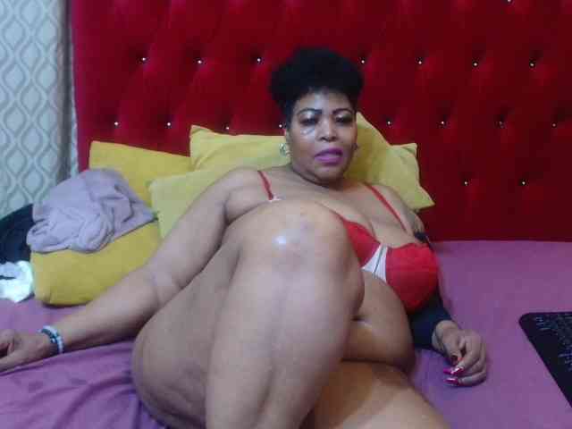 Ebonycandy10 webcam