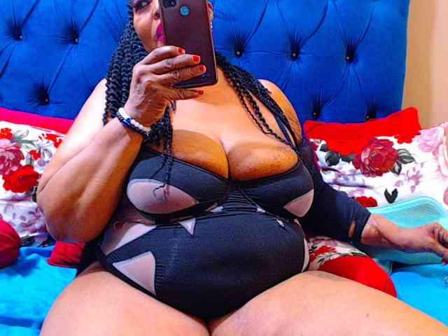 Ebonycandy10 webcam