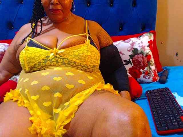 Ebonycandy10 webcam