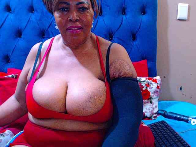 Ebonycandy10 Ebonycandy10