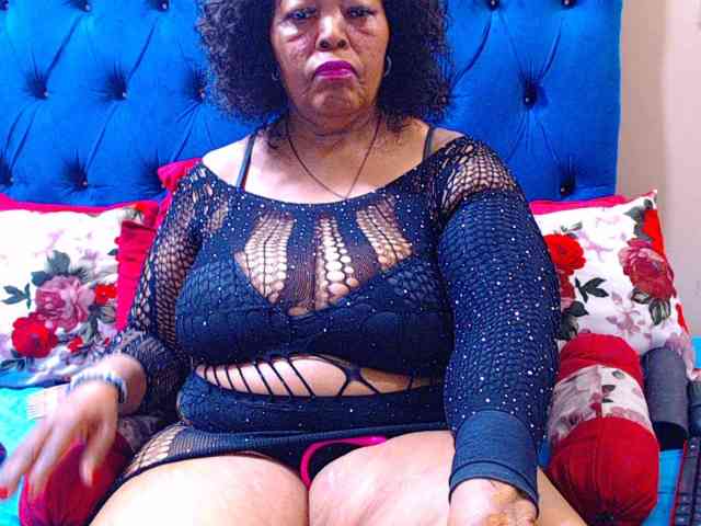 Ebonycandy10 webcam