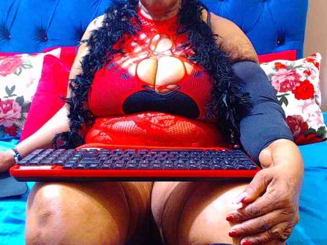 Ebonycandy10 webcam