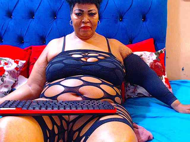 Ebonycandy10 webcam