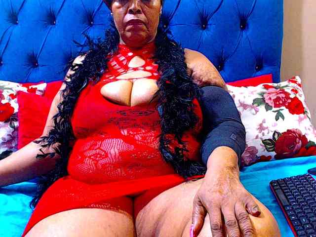 Ebonycandy10 webcam