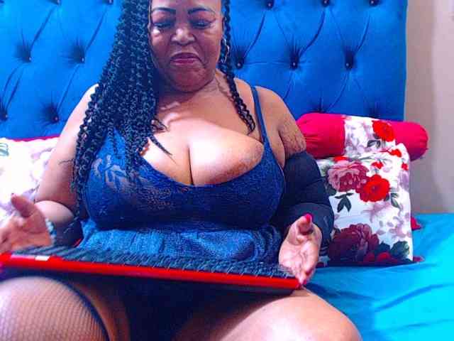 Ebonycandy10 webcam