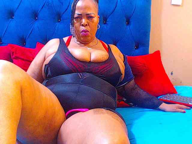 Ebonycandy10