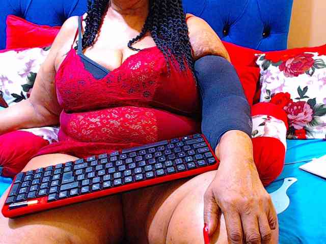 Ebonycandy10 webcam