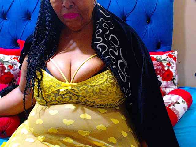 Ebonycandy10 webcam