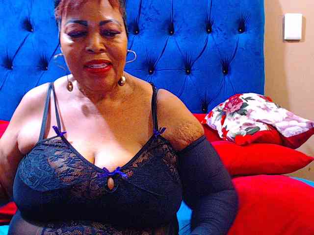 Ebonycandy10 Ebonycandy10