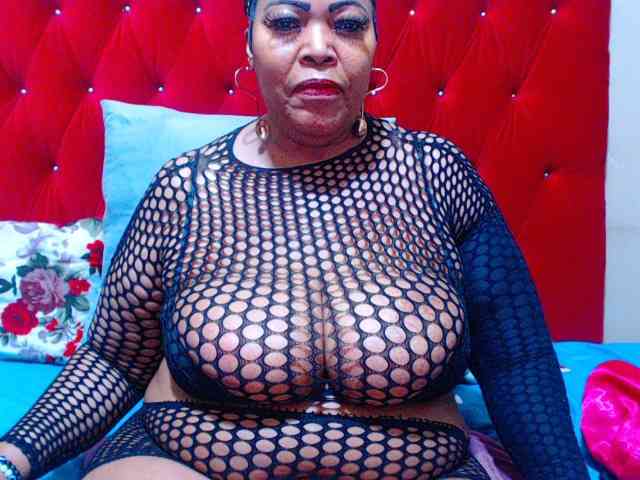 Ebonycandy10 Ebonycandy10