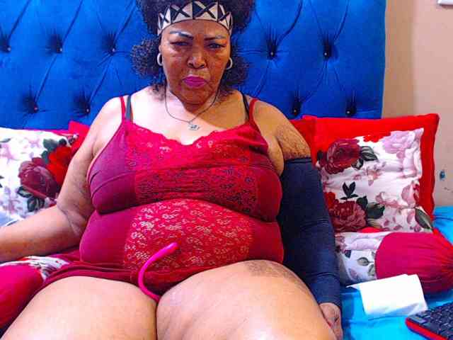 Ebonycandy10 webcam
