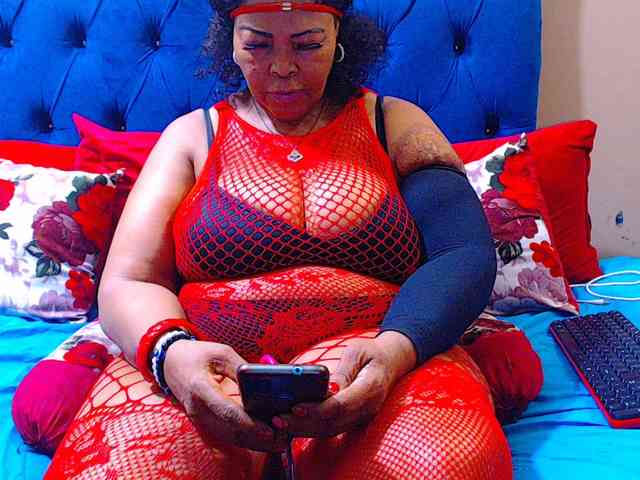 Ebonycandy10 webcam