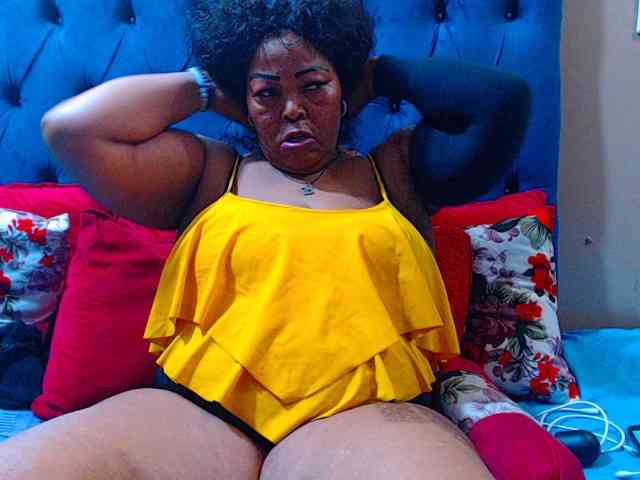 Ebonycandy10 webcam
