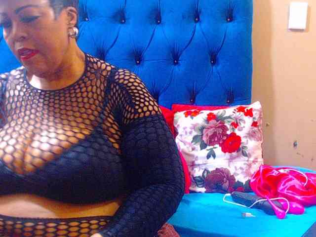 Ebonycandy10 Ebonycandy10