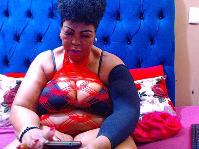 Ebonycandy10 webcam