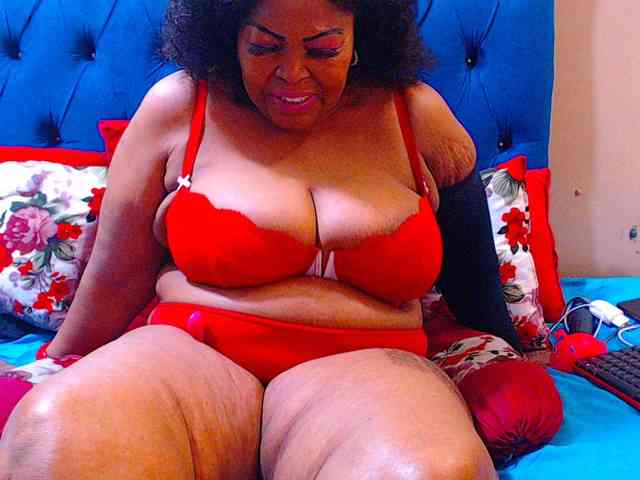 Ebonycandy10 webcam