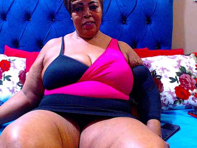 Ebonycandy10 webcam