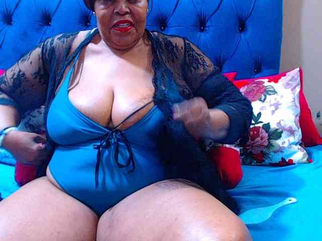 Ebonycandy10 webcam