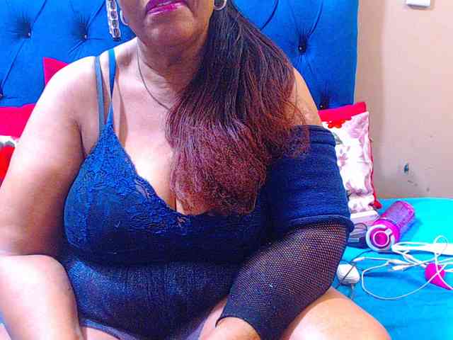 Ebonycandy10