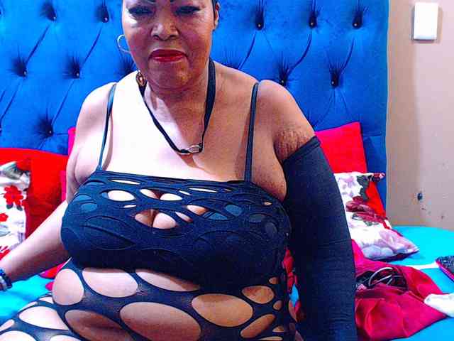 Ebonycandy10 Ebonycandy10