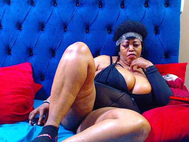 Ebonycandy10 webcam