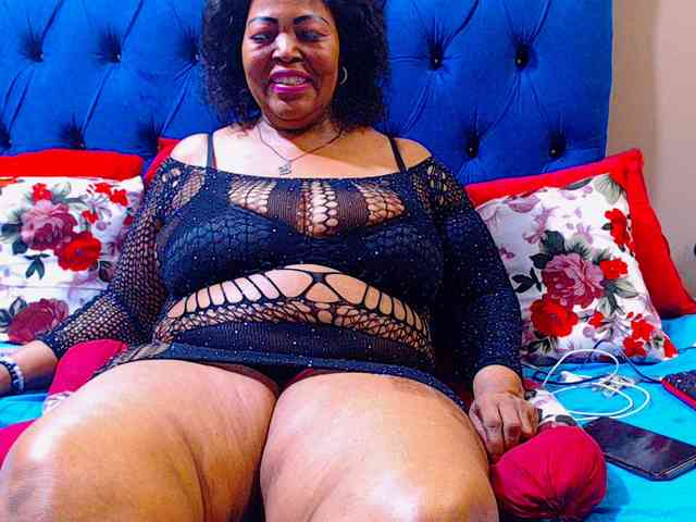 Ebonycandy10 webcam
