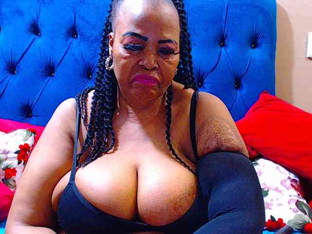 Ebonycandy10 webcam