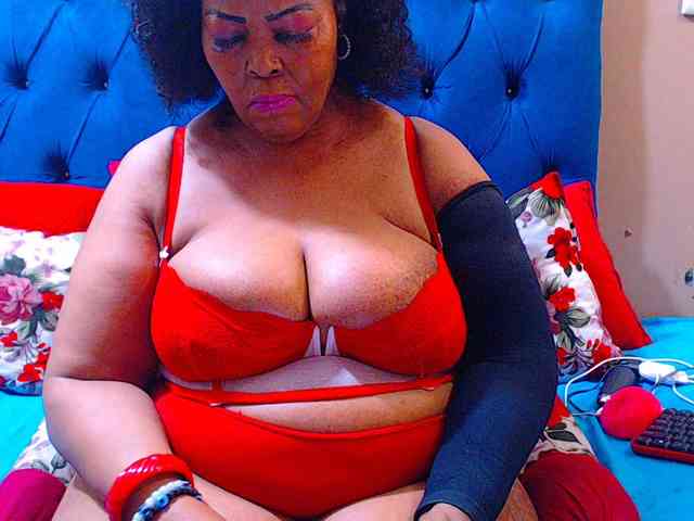 Ebonycandy10 webcam