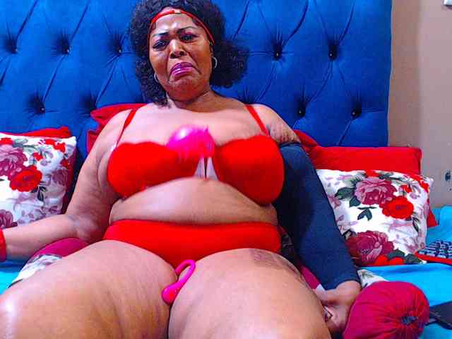 Ebonycandy10 webcam